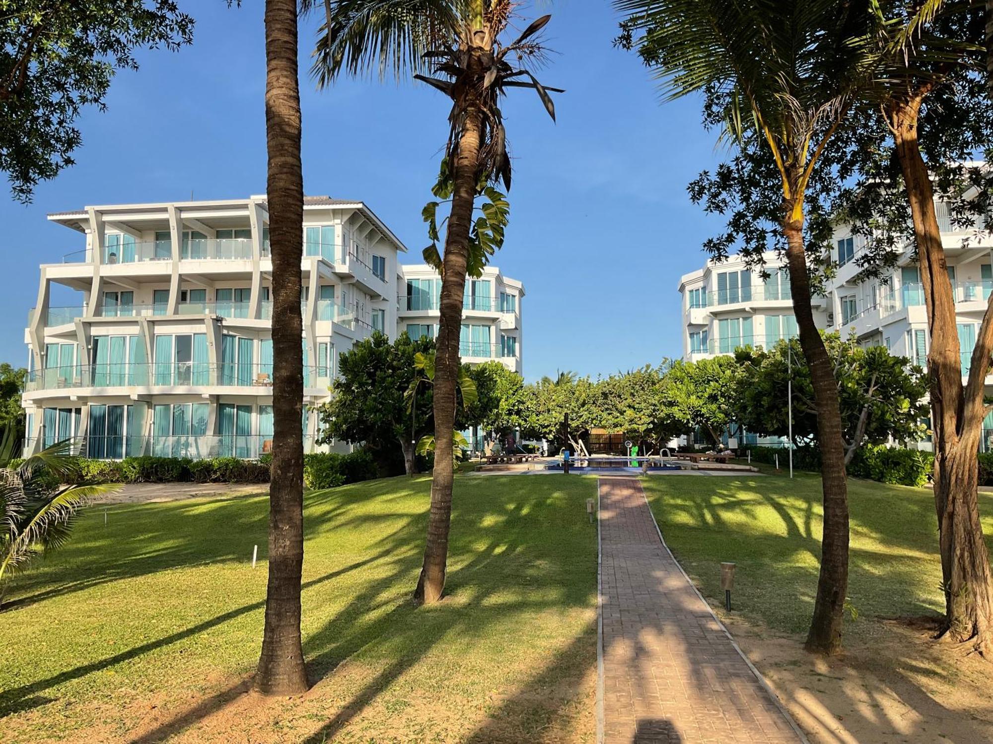 Luxury Penthouse, Nilaveli Apartment Trincomalee Ngoại thất bức ảnh